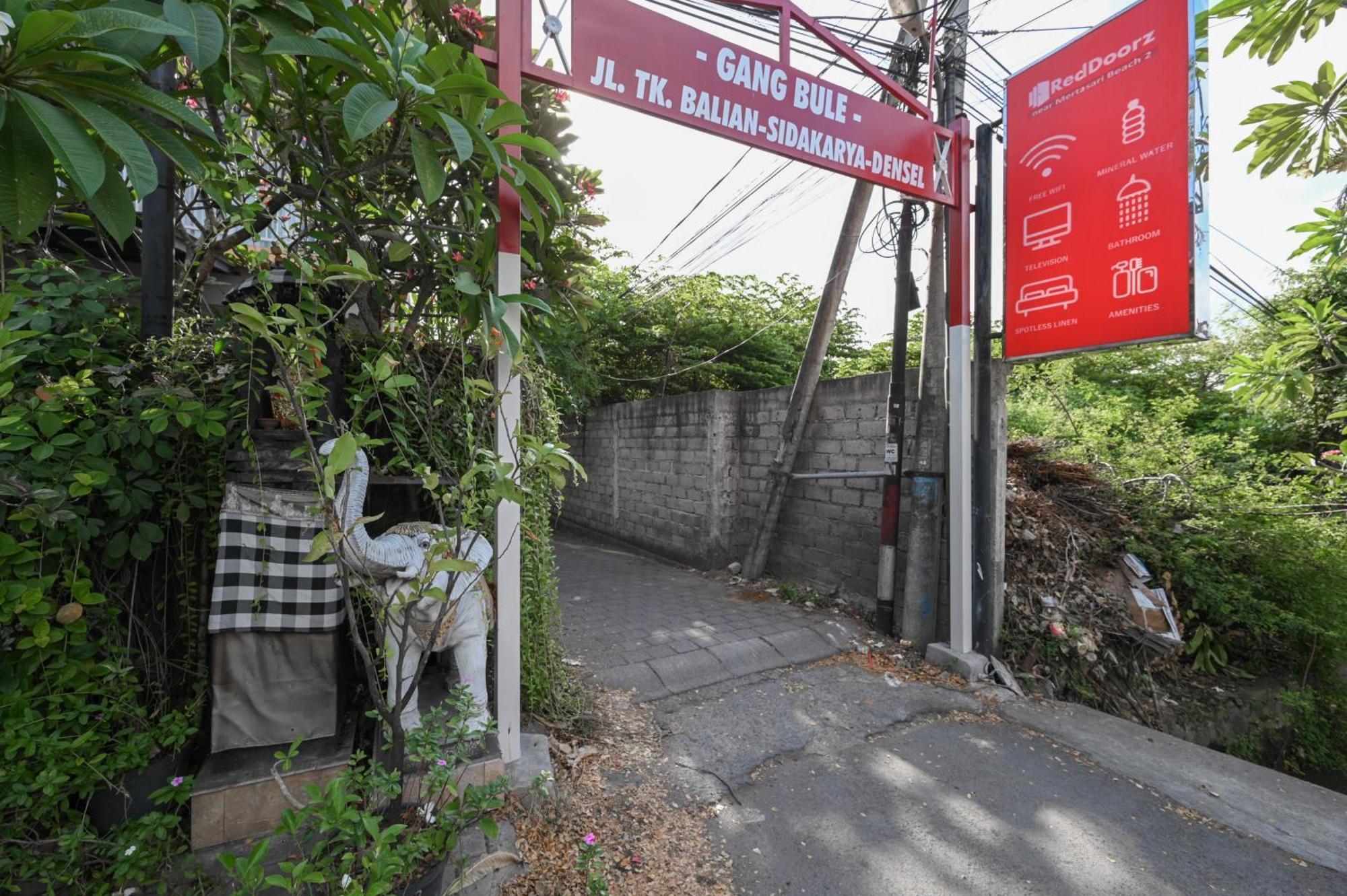 Reddoorz Near Mertasari Beach 2 Pesanggaran 외부 사진